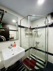 Symphony Suites (D27), Condominium #612070111